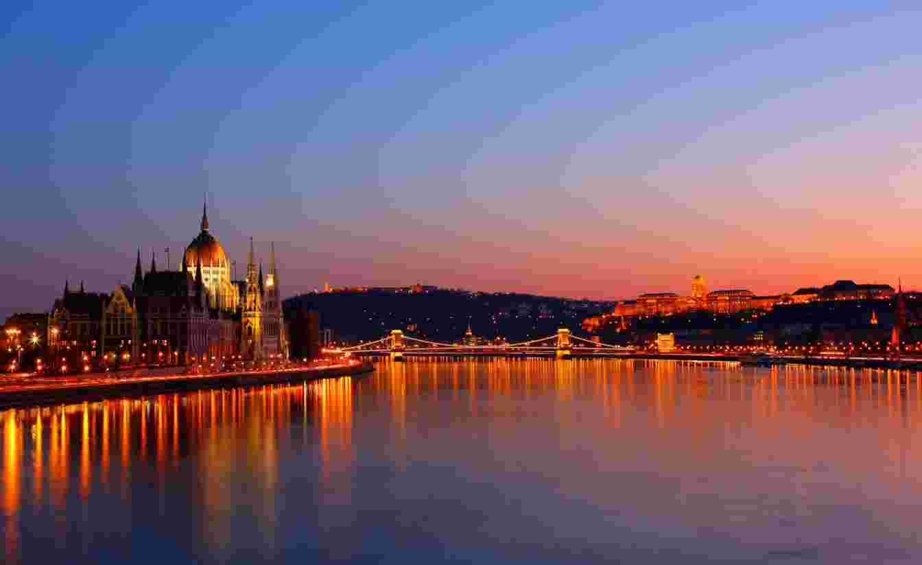 Dedicated Server Home -  Dedicated Servers in Budapest